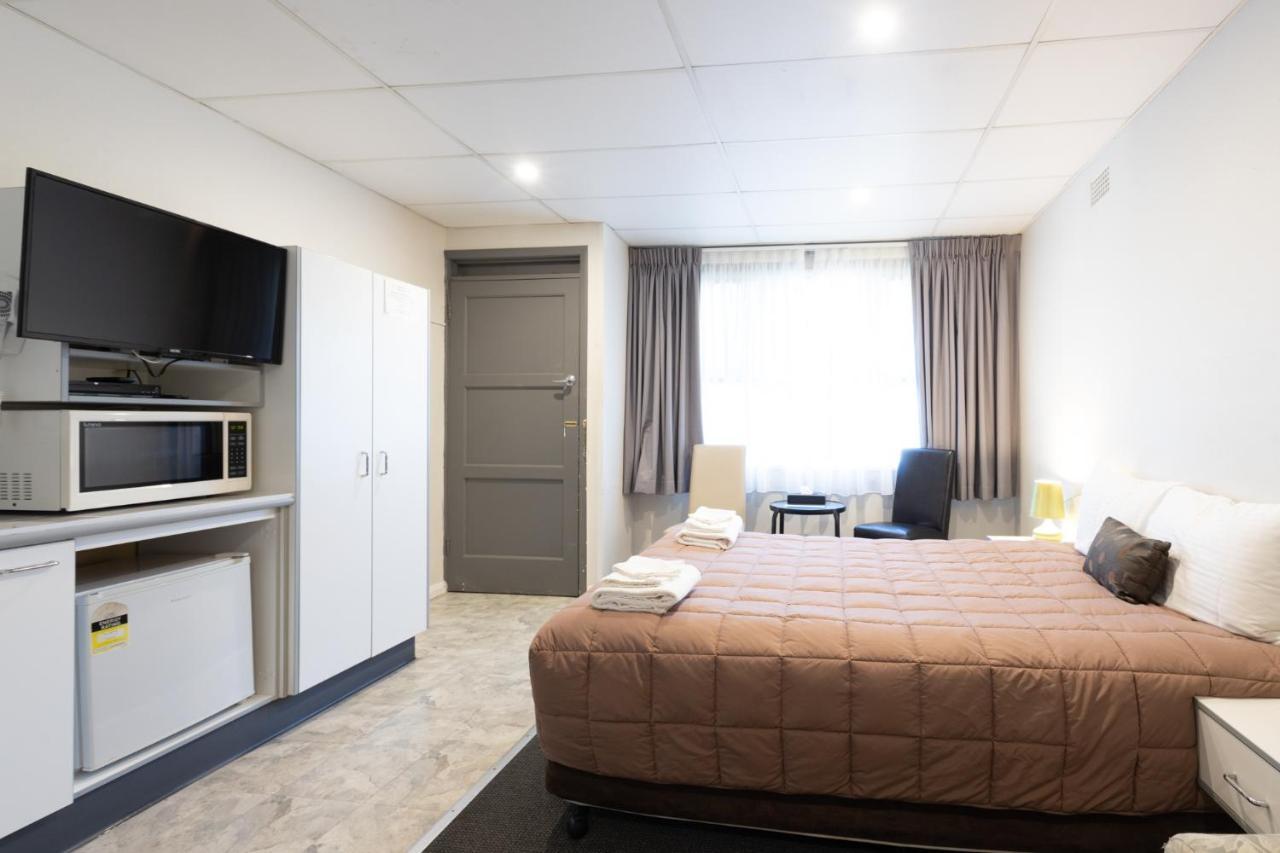 Mittagong Motel Bagian luar foto