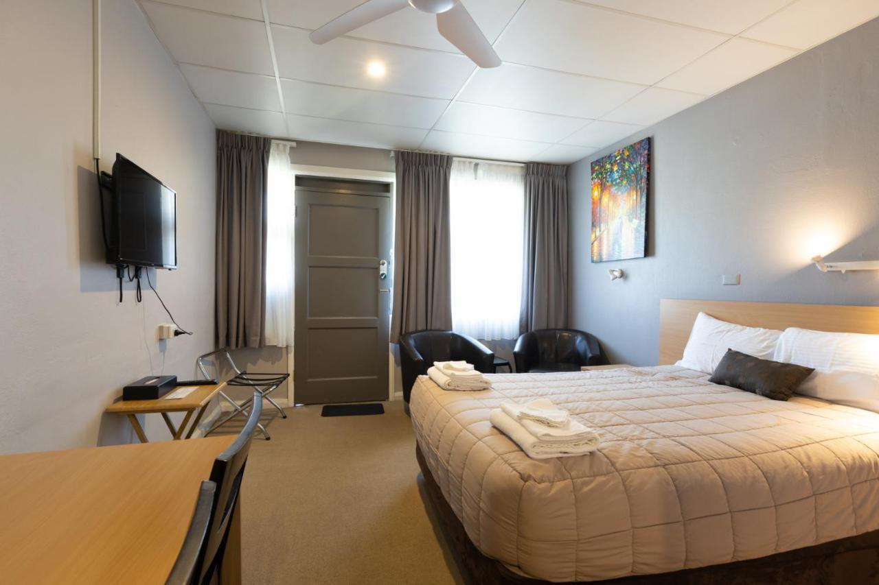 Mittagong Motel Bagian luar foto